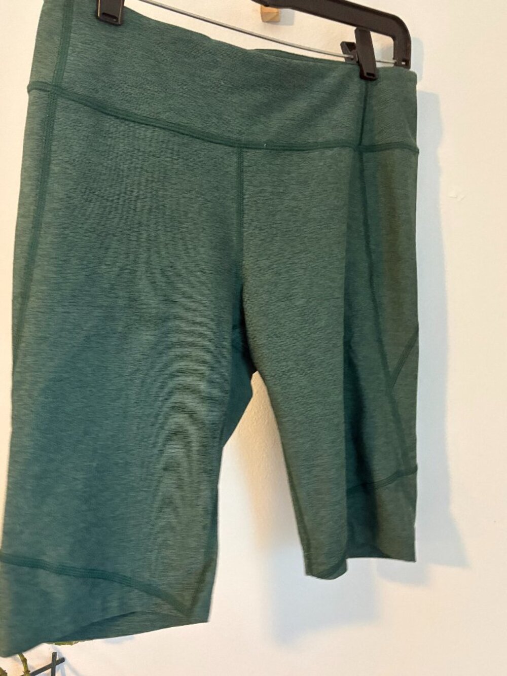 Outdoor Voices Forest Green Heather High-Rise Biker Shorts - Size Large